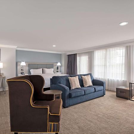Hampton Inn & Suites Stamford Exteriér fotografie