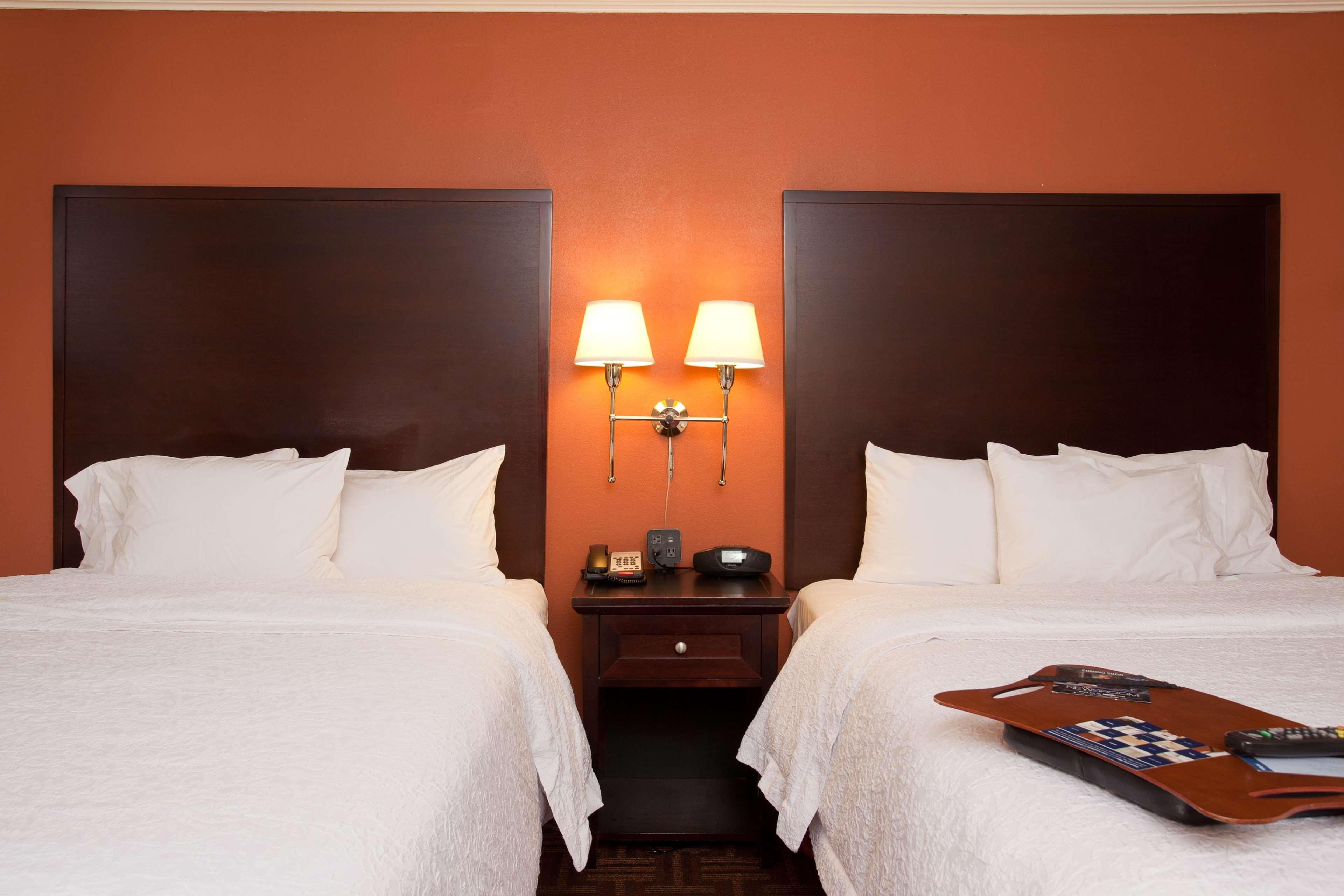 Hampton Inn & Suites Stamford Exteriér fotografie