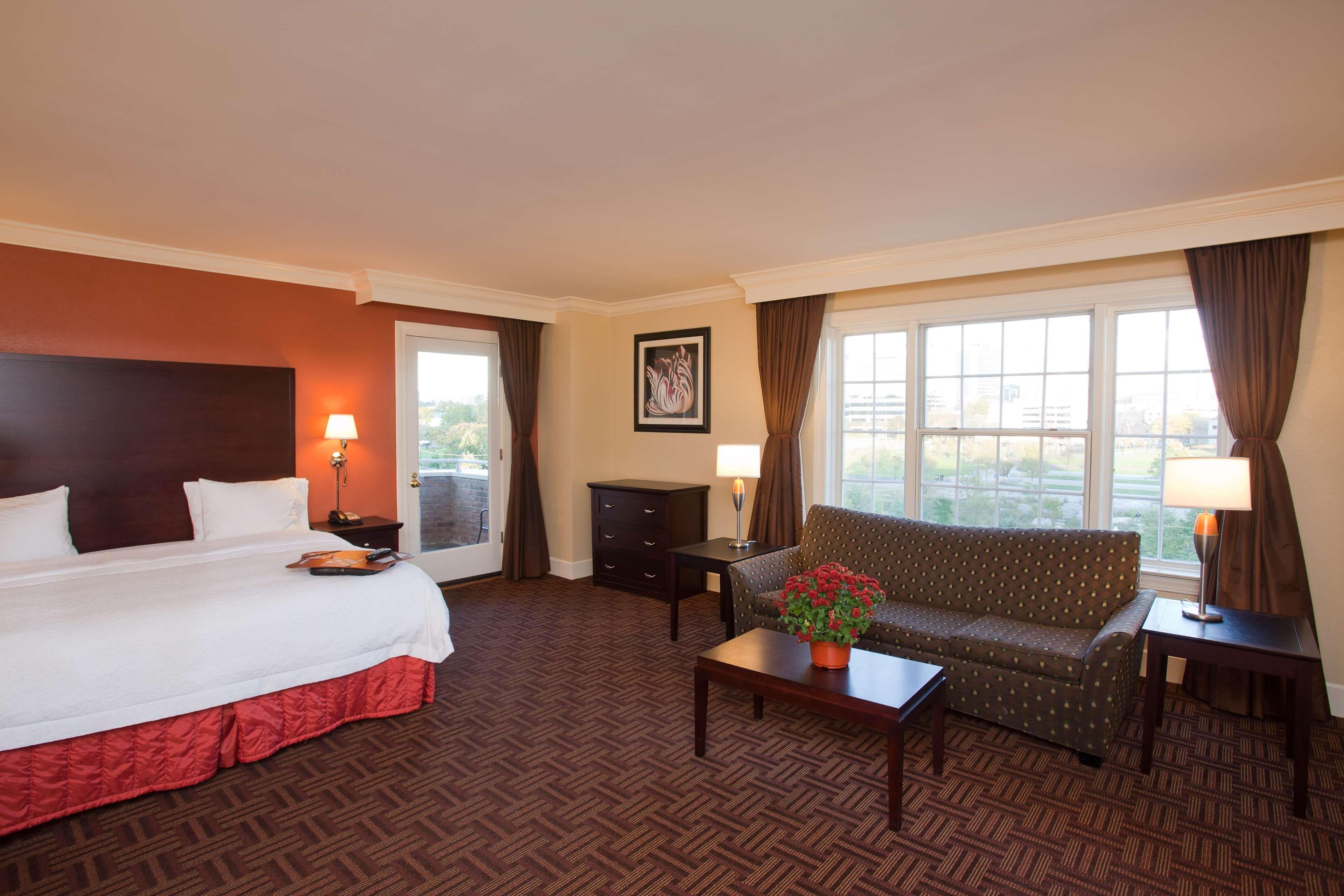 Hampton Inn & Suites Stamford Exteriér fotografie