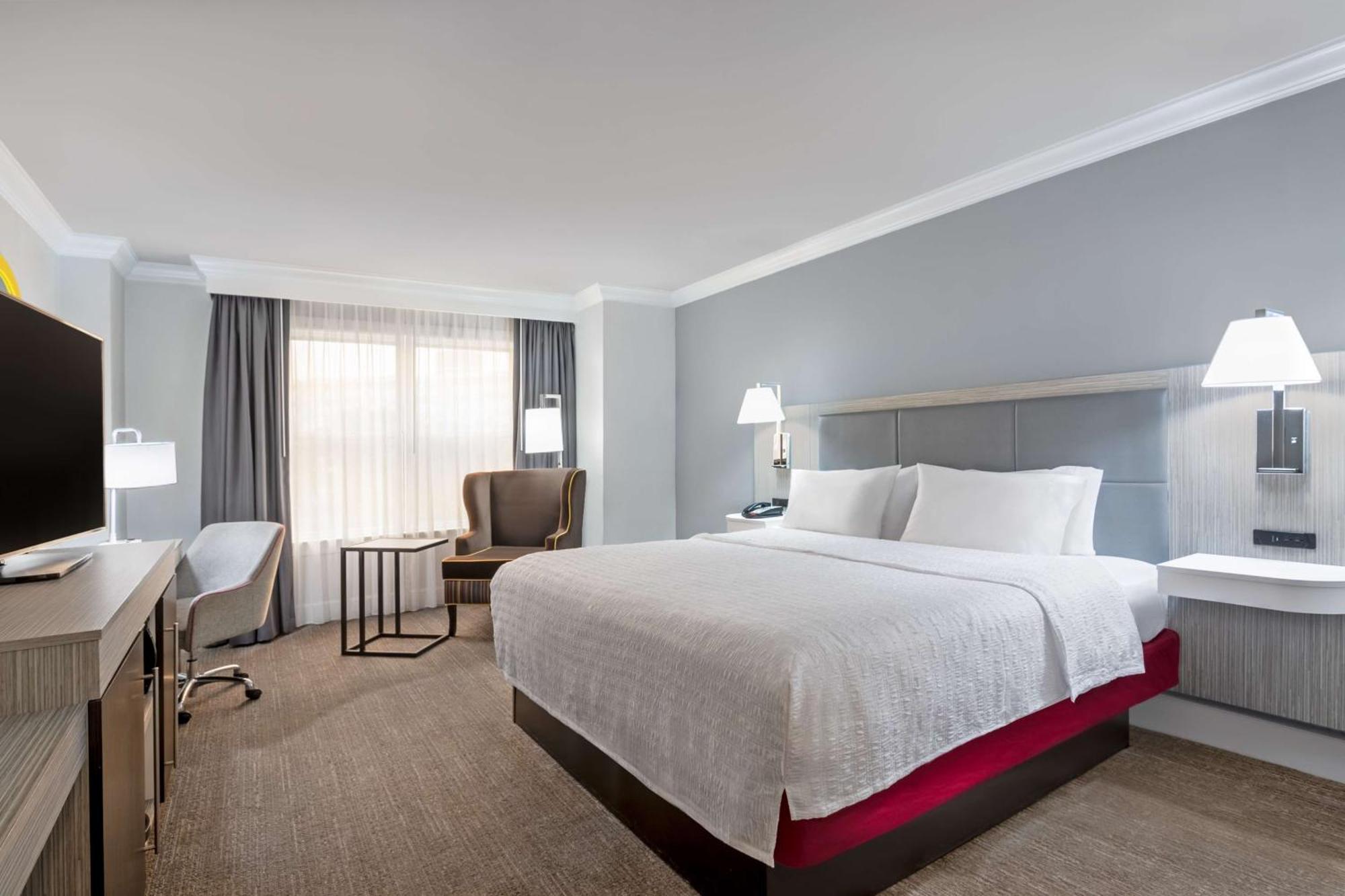 Hampton Inn & Suites Stamford Exteriér fotografie