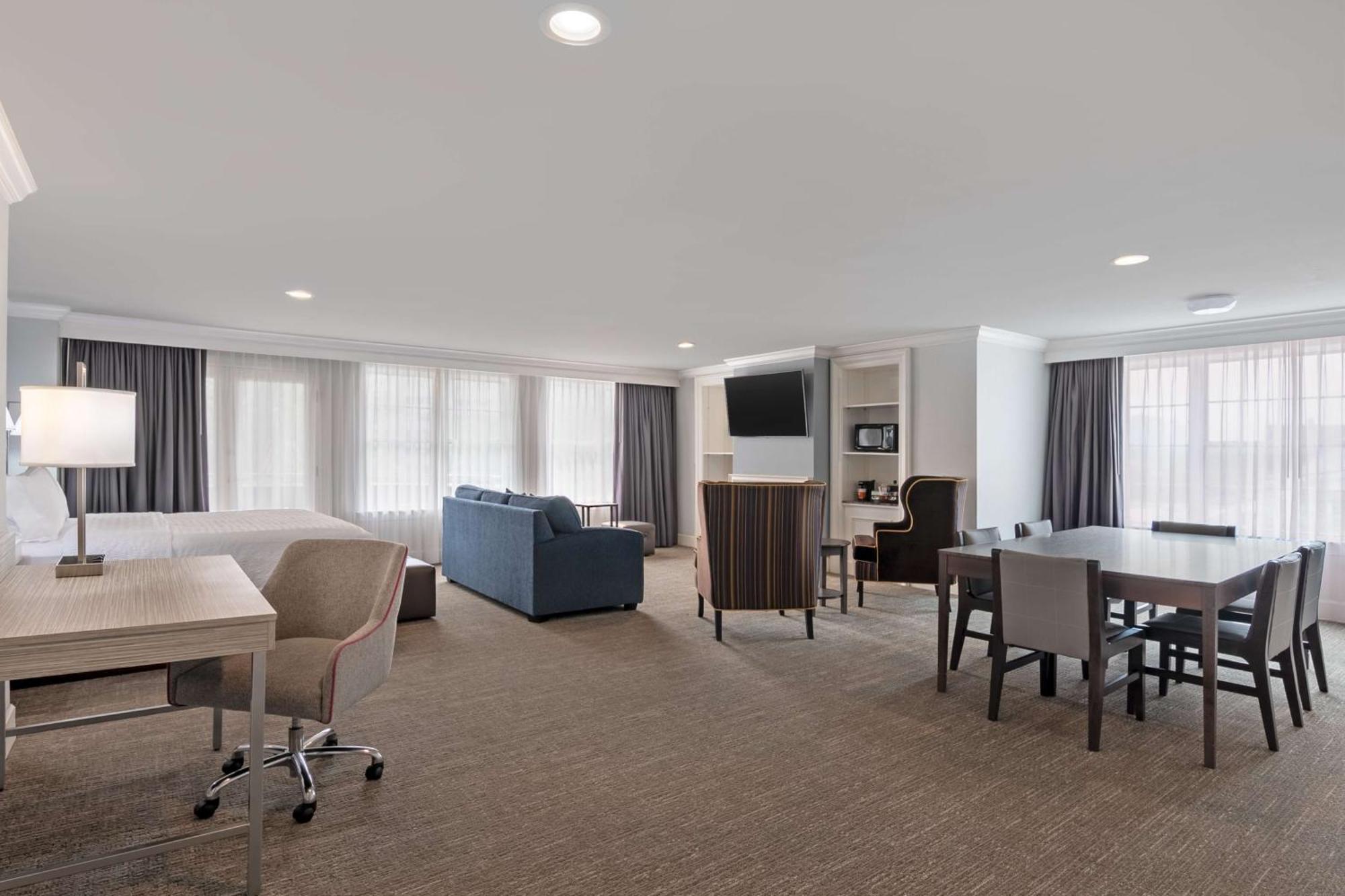 Hampton Inn & Suites Stamford Exteriér fotografie