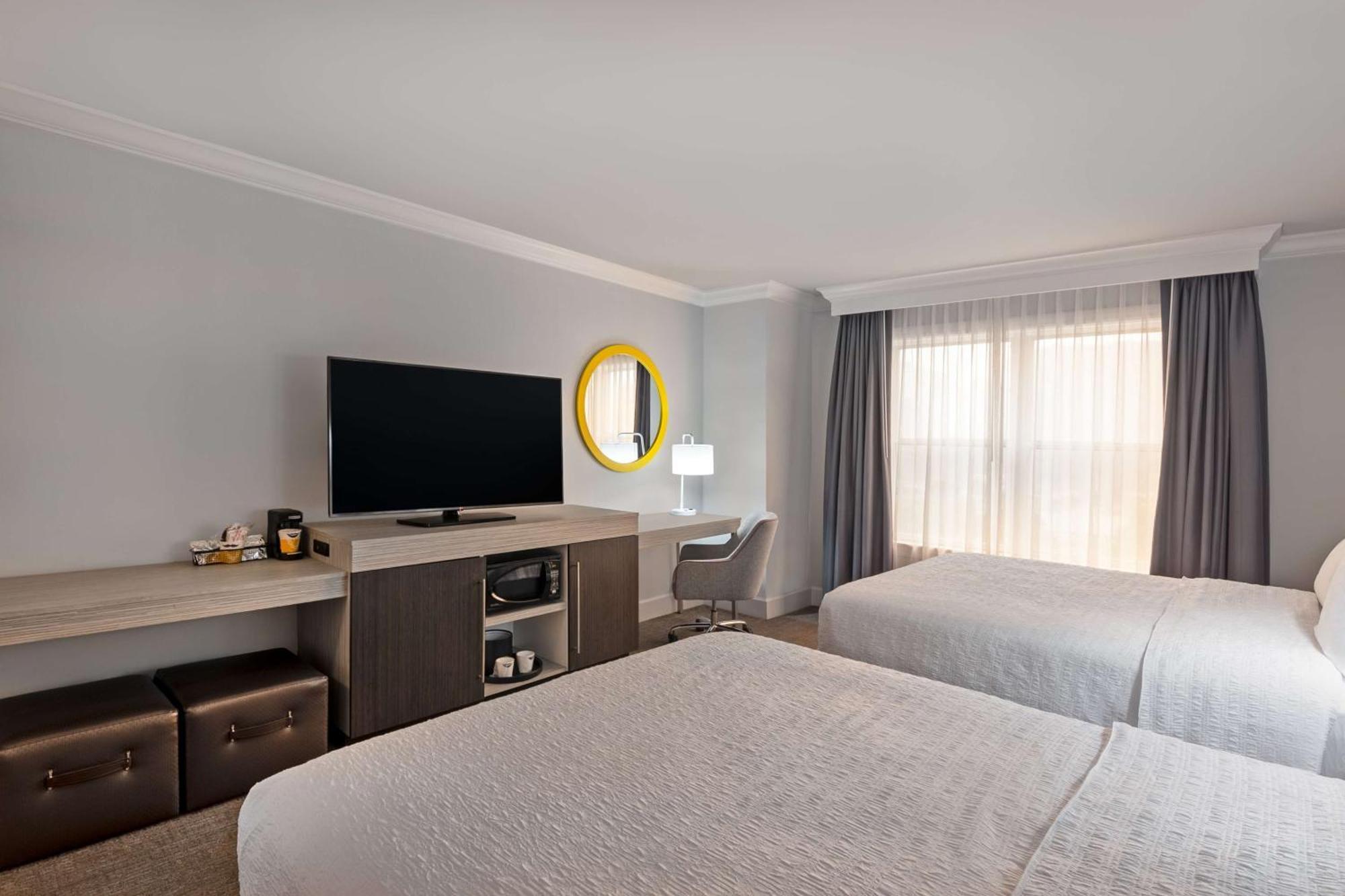 Hampton Inn & Suites Stamford Exteriér fotografie